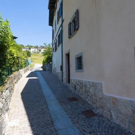 Arthur' Mit Blick Aufs Wasser By Interhome