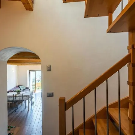 Arthur' Mit Blick Aufs Wasser By Interhome Apartmán