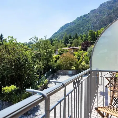 Arthur' Mit Blick Aufs Wasser By Interhome * Vesta